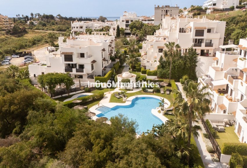 Revente - Appartement - Estepona  - Estepona Centro