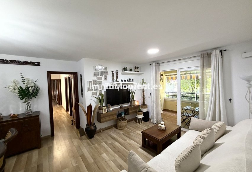 Revente - Appartement - Estepona  - Estepona Centro