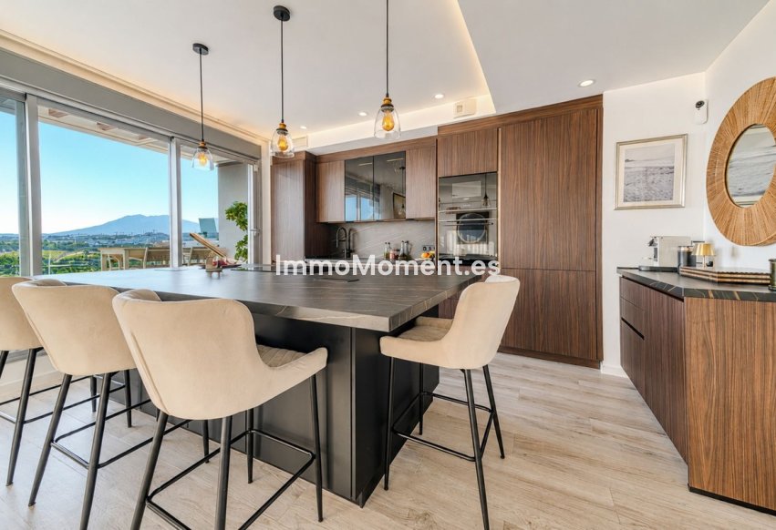 Revente - Appartement - Estepona  - Estepona Centro