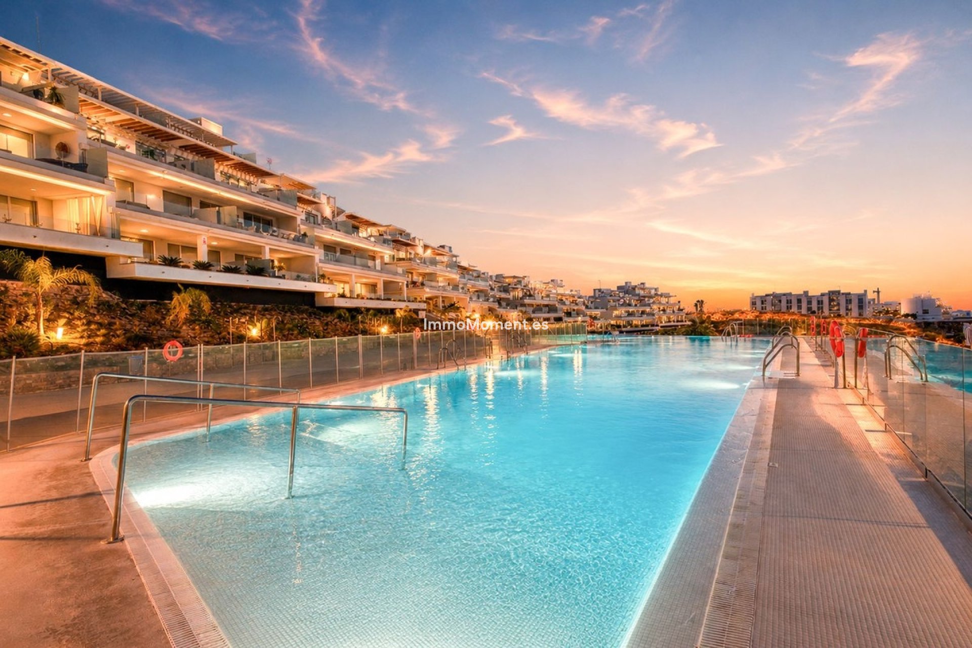 Revente - Appartement - Estepona  - Estepona Centro
