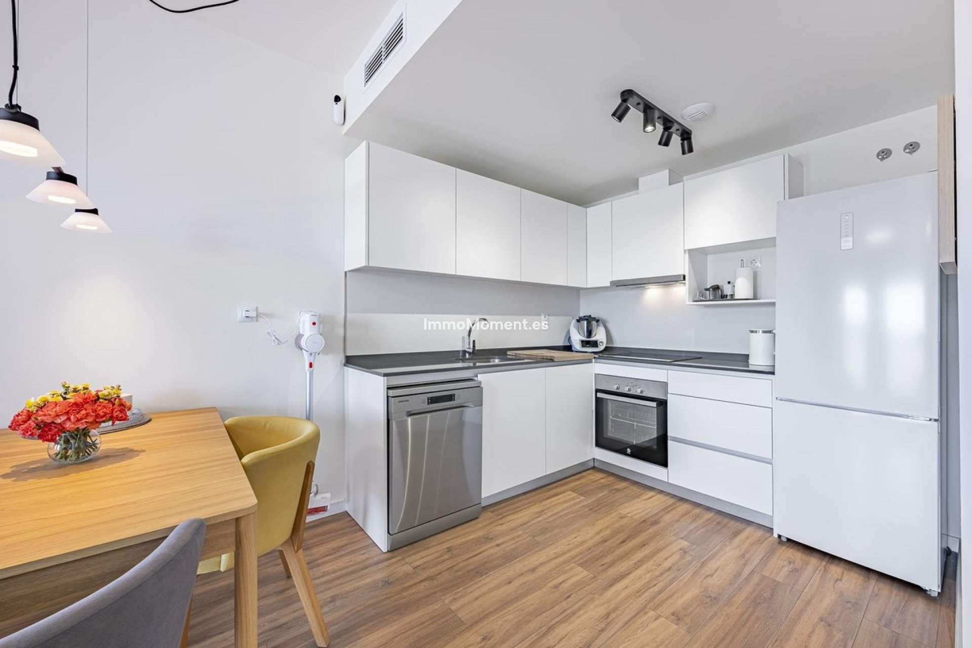 Revente - Appartement - Estepona  - Estepona Centro