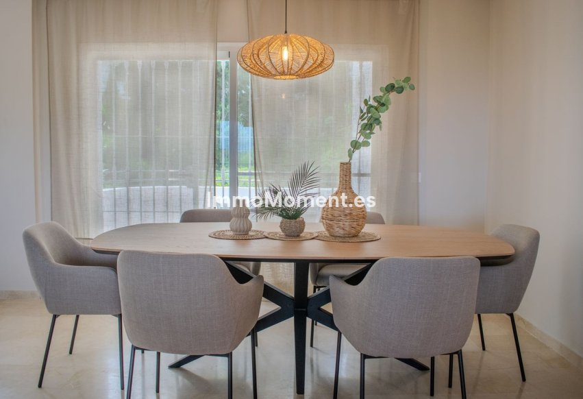 Revente - Appartement - Estepona  - Estepona Centro