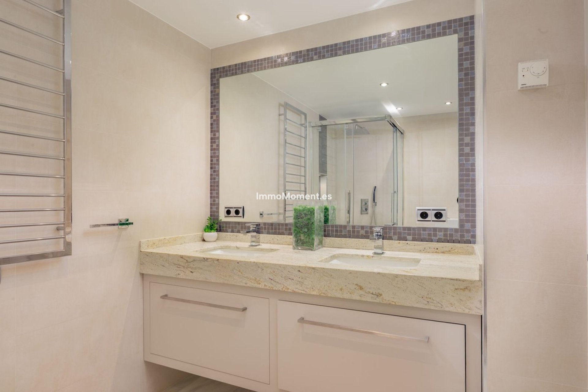 Revente - Appartement - Estepona  - Estepona Centro