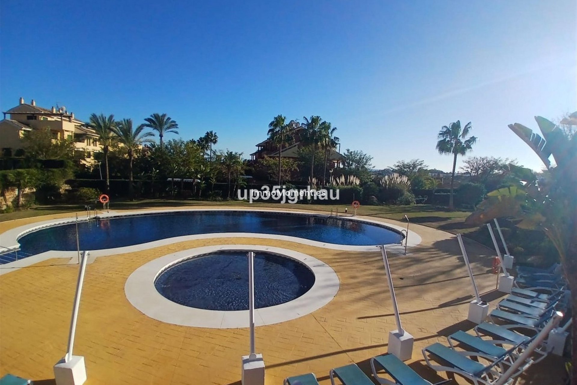 Revente - Appartement - Estepona  - Estepona Centro