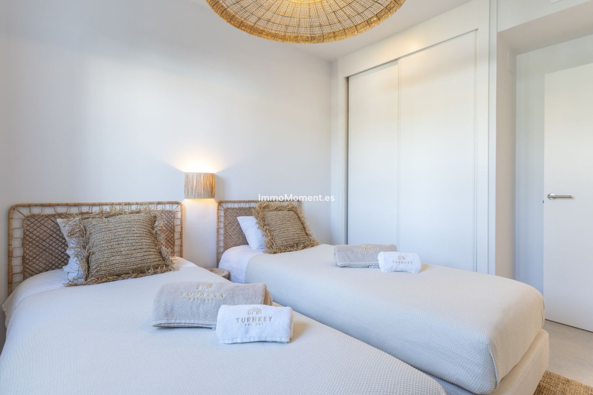 Revente - Appartement - Estepona  - Estepona Centro