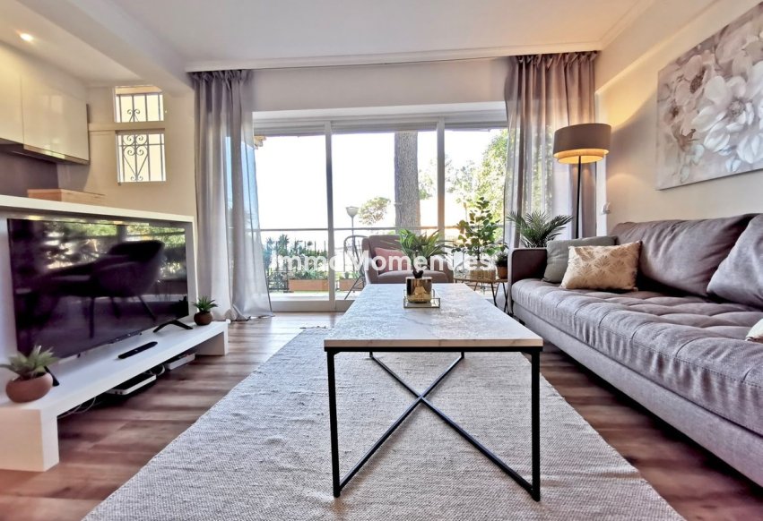 Revente - Appartement - Estepona  - Estepona Centro