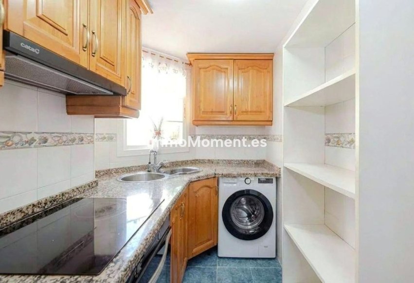 Revente - Appartement - Estepona  - Estepona Centro