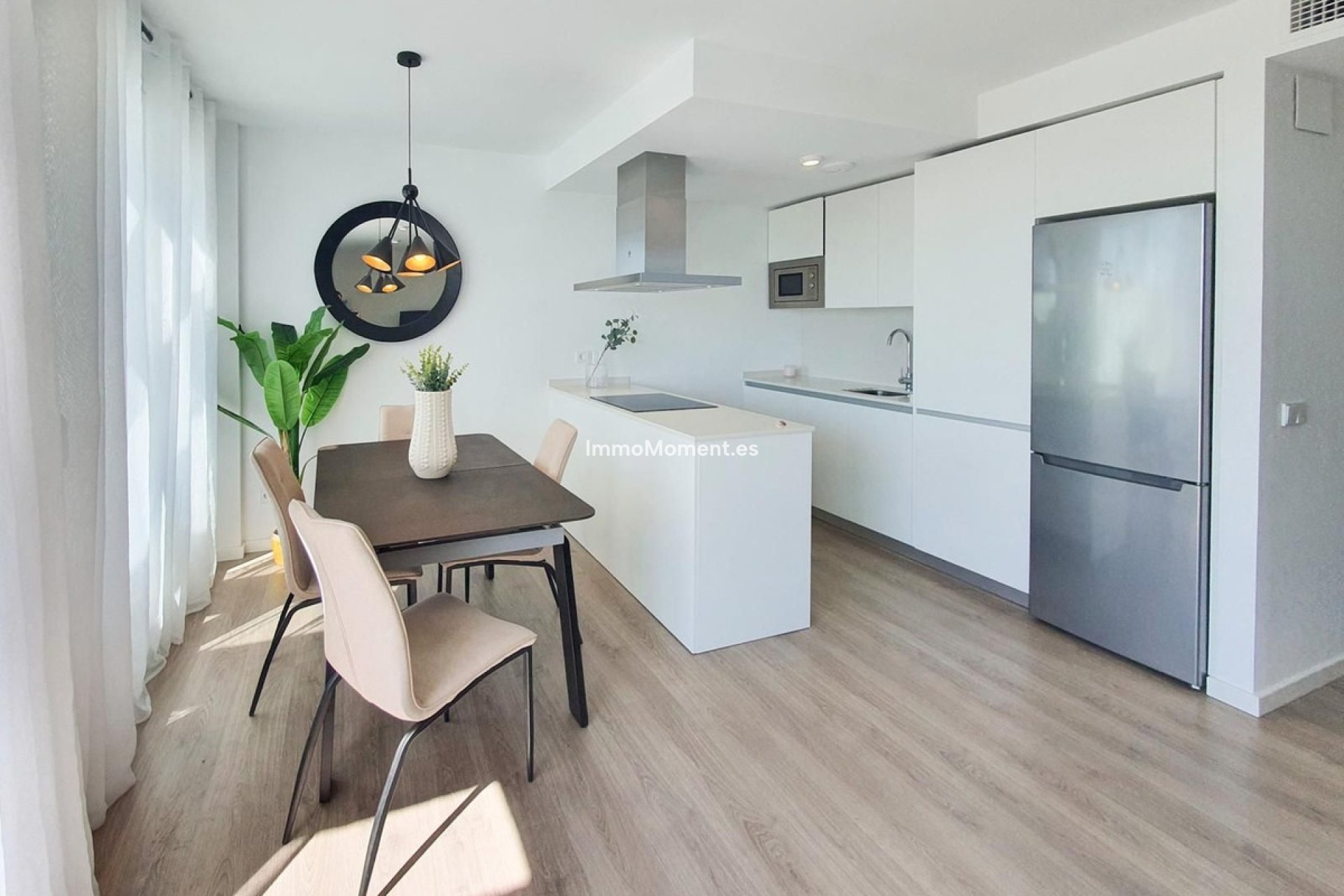 Revente - Appartement - Estepona  - Estepona Centro