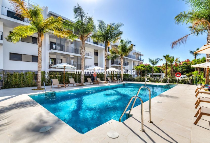 Revente - Appartement - Estepona  - Estepona Centro