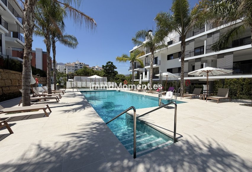 Revente - Appartement - Estepona  - Estepona Centro