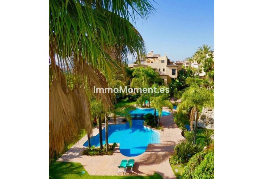 Revente - Appartement - Estepona  - Estepona Centro
