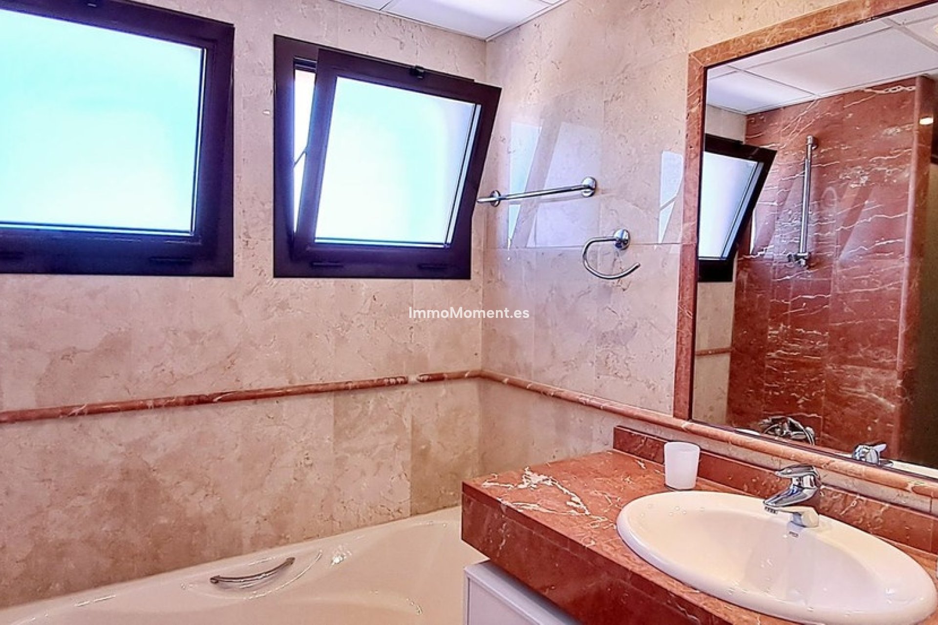 Revente - Appartement - Estepona  - New Golden Mile