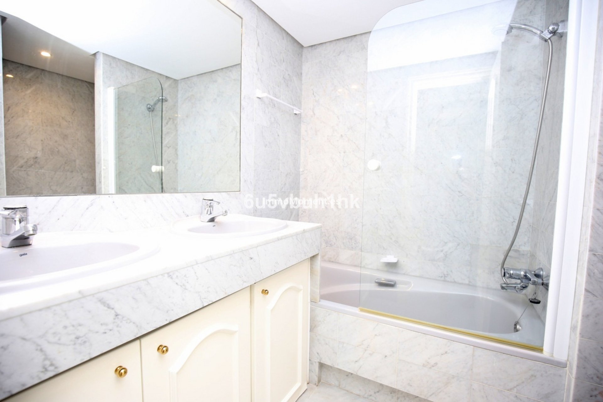 Revente - Appartement - Estepona  - New Golden Mile