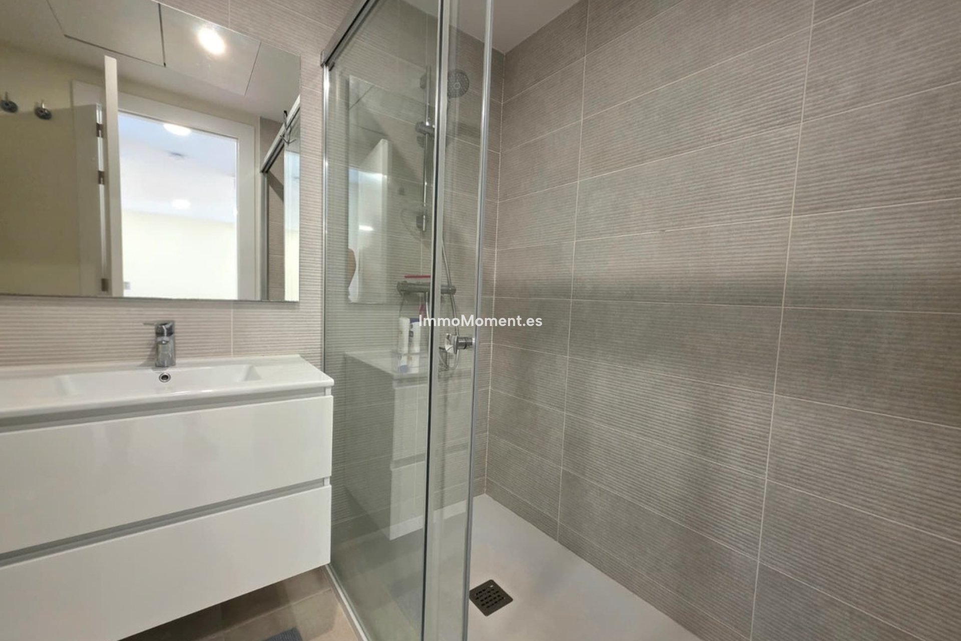 Revente - Appartement - Estepona  - Selwo