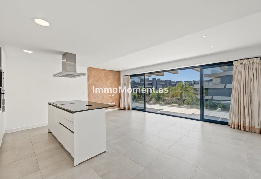 Revente - Appartement - Estepona  - Selwo