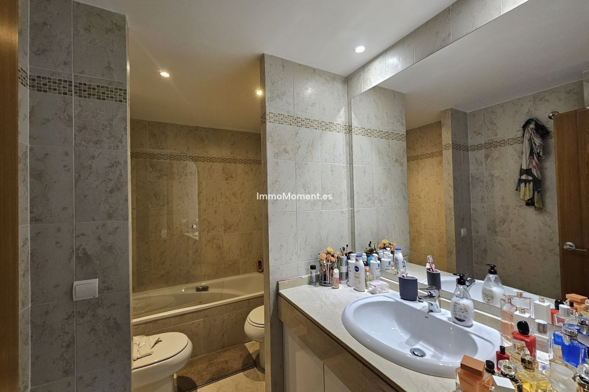 Revente - Appartement - Estepona  - Selwo