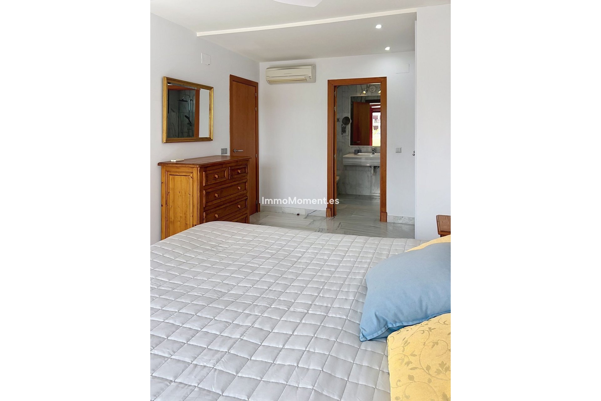Revente - Appartement - Estepona  - Selwo