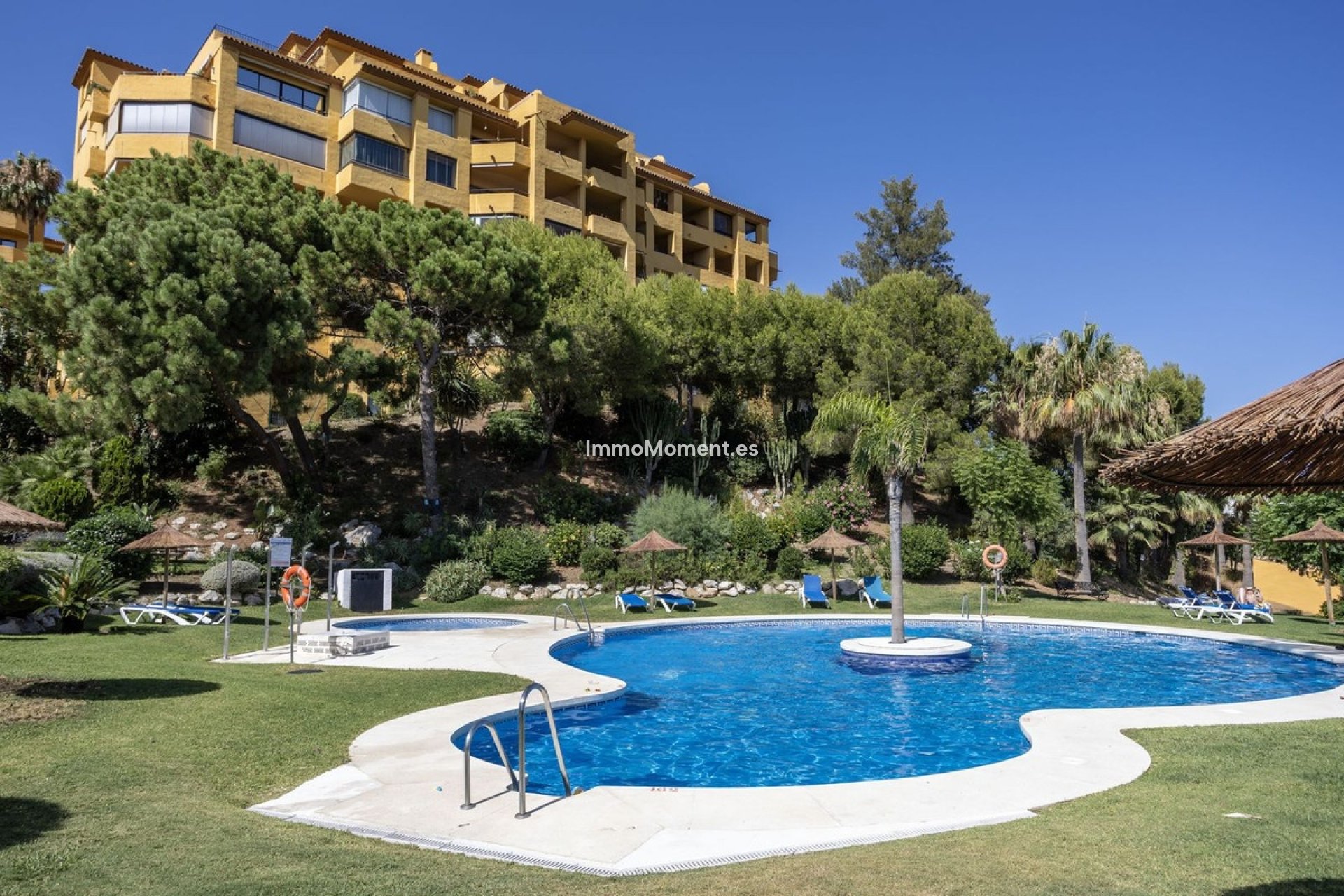 Revente - Appartement - Estepona  - Selwo