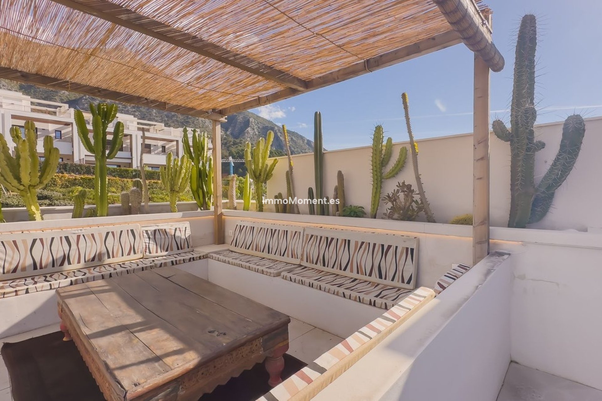 Revente - Appartement - Intérieur                       - Istán