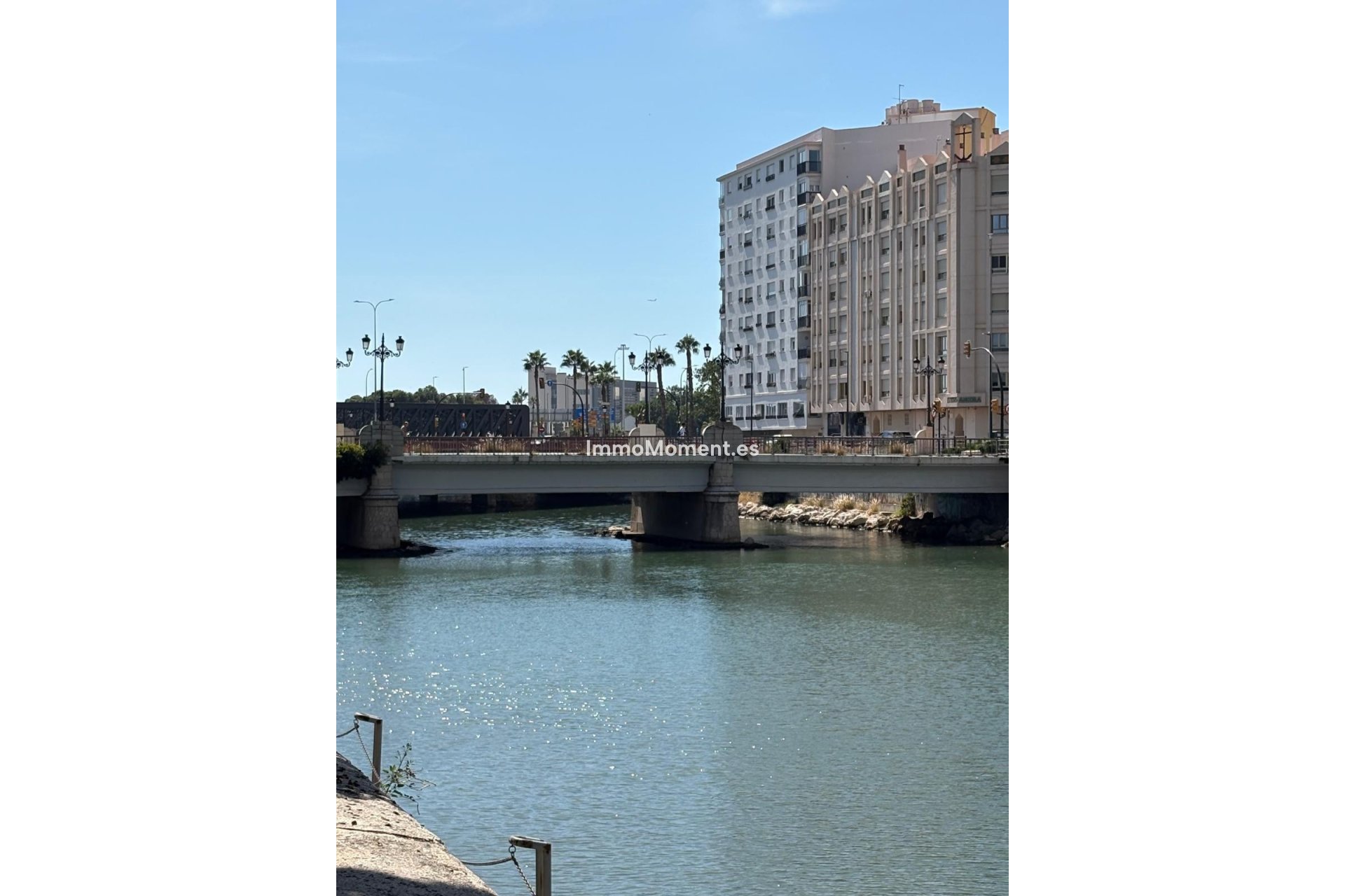 Revente - Appartement - Málaga - Perchel Sur