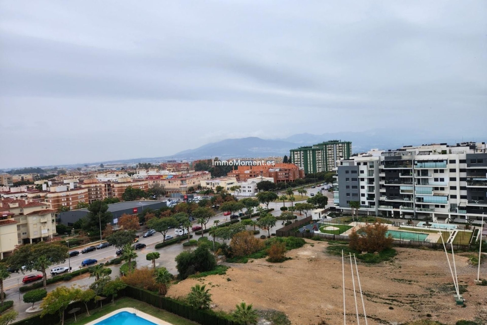 Revente - Appartement - Málaga - Teatinos