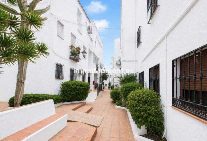 Revente - Appartement - Manilva - La Duquesa