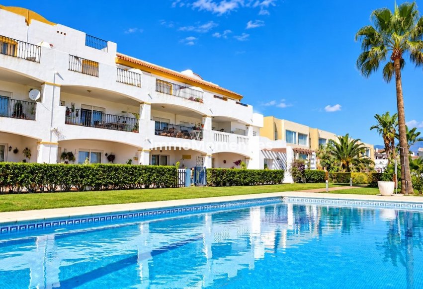 Revente - Appartement - Manilva - La Duquesa