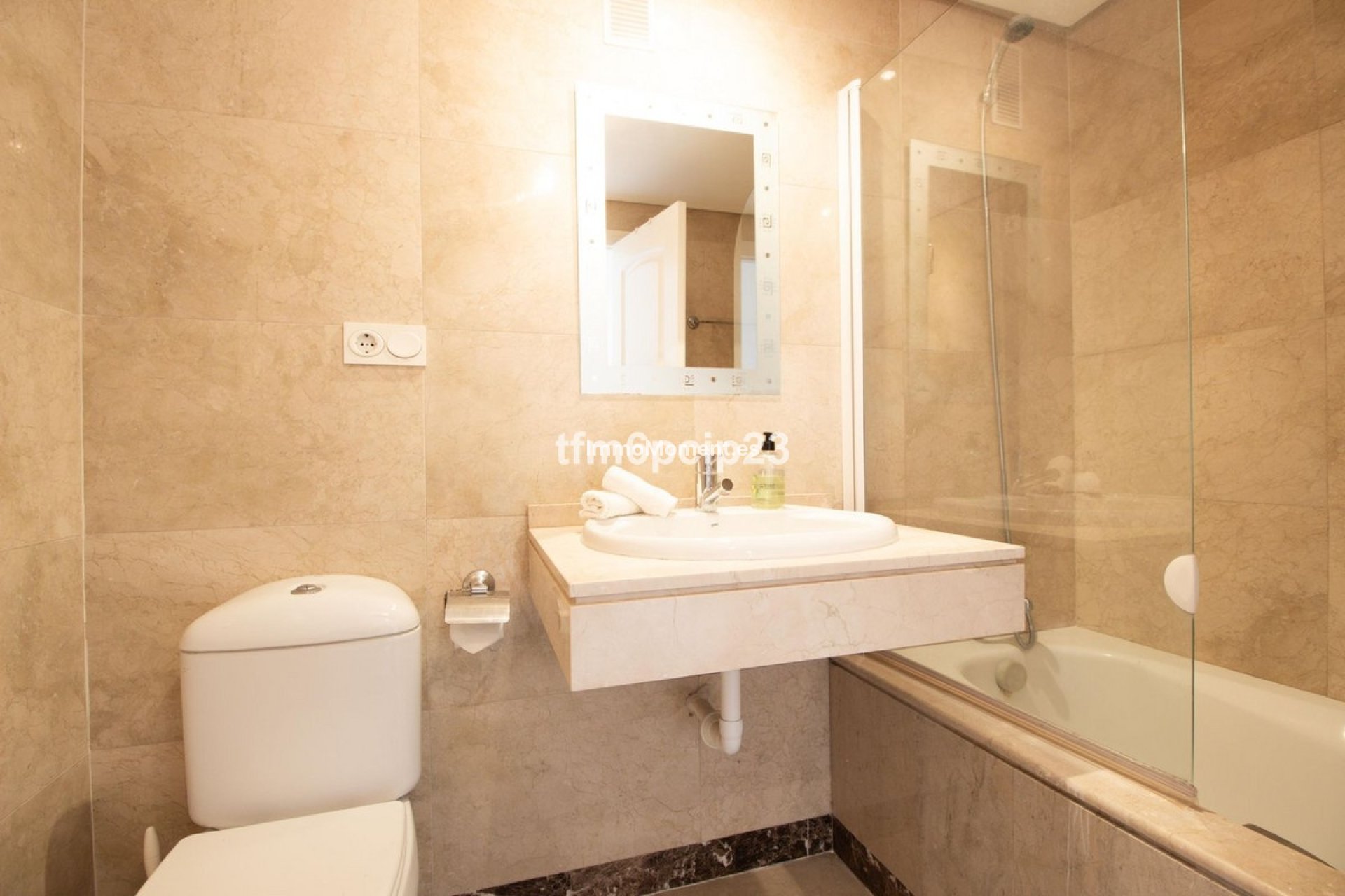 Revente - Appartement - Manilva - La Duquesa