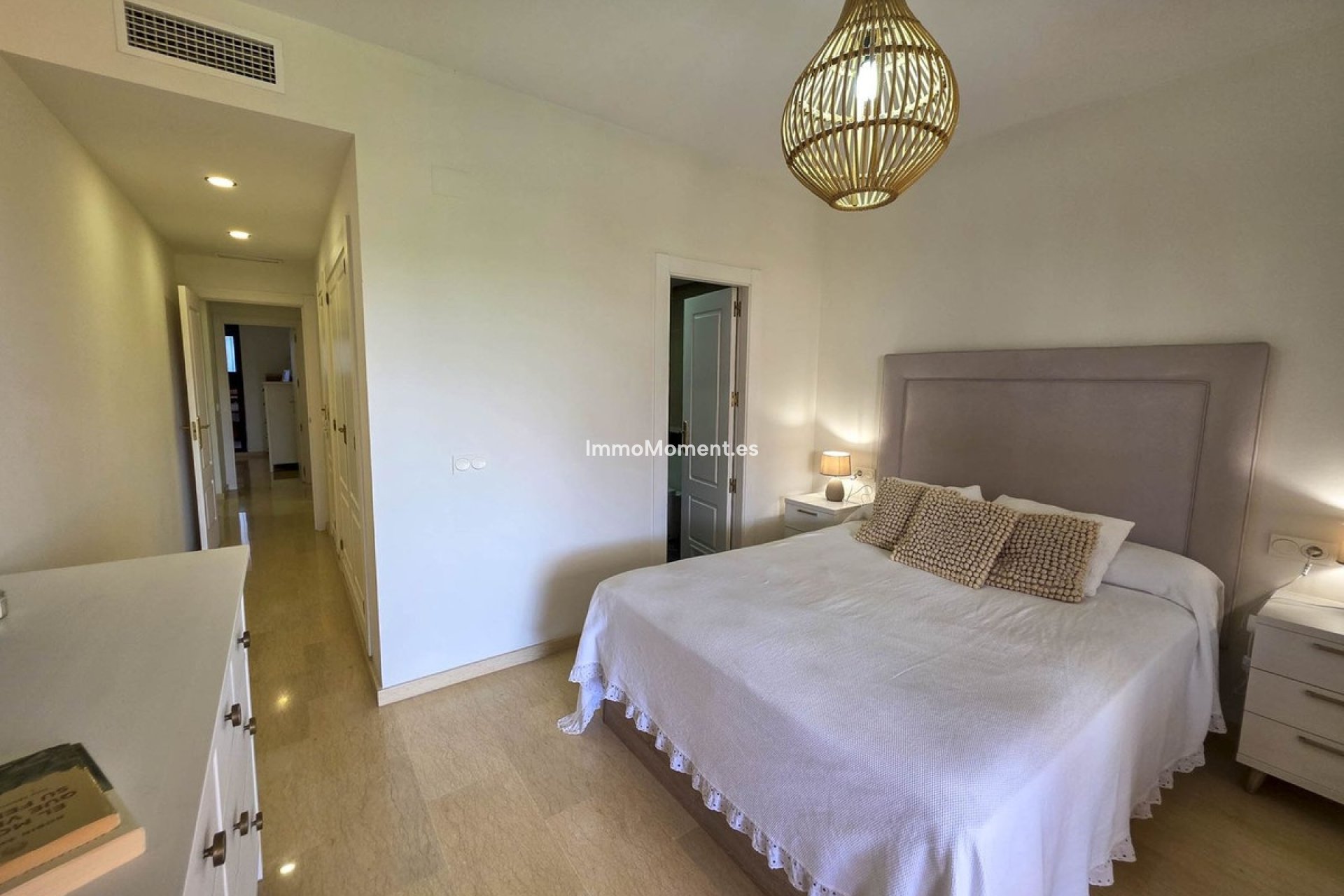 Revente - Appartement - Manilva - La Duquesa