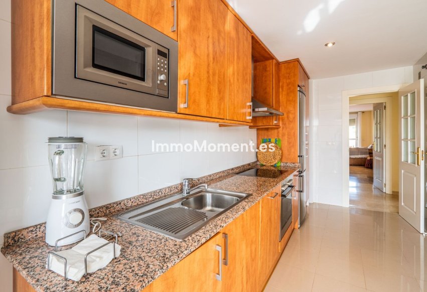 Revente - Appartement - Manilva - La Duquesa