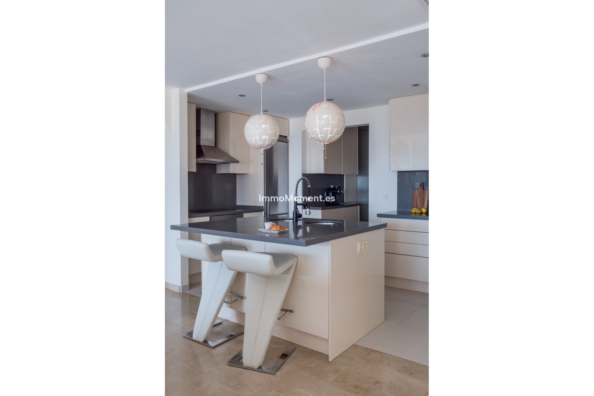 Revente - Appartement - Manilva - La Duquesa