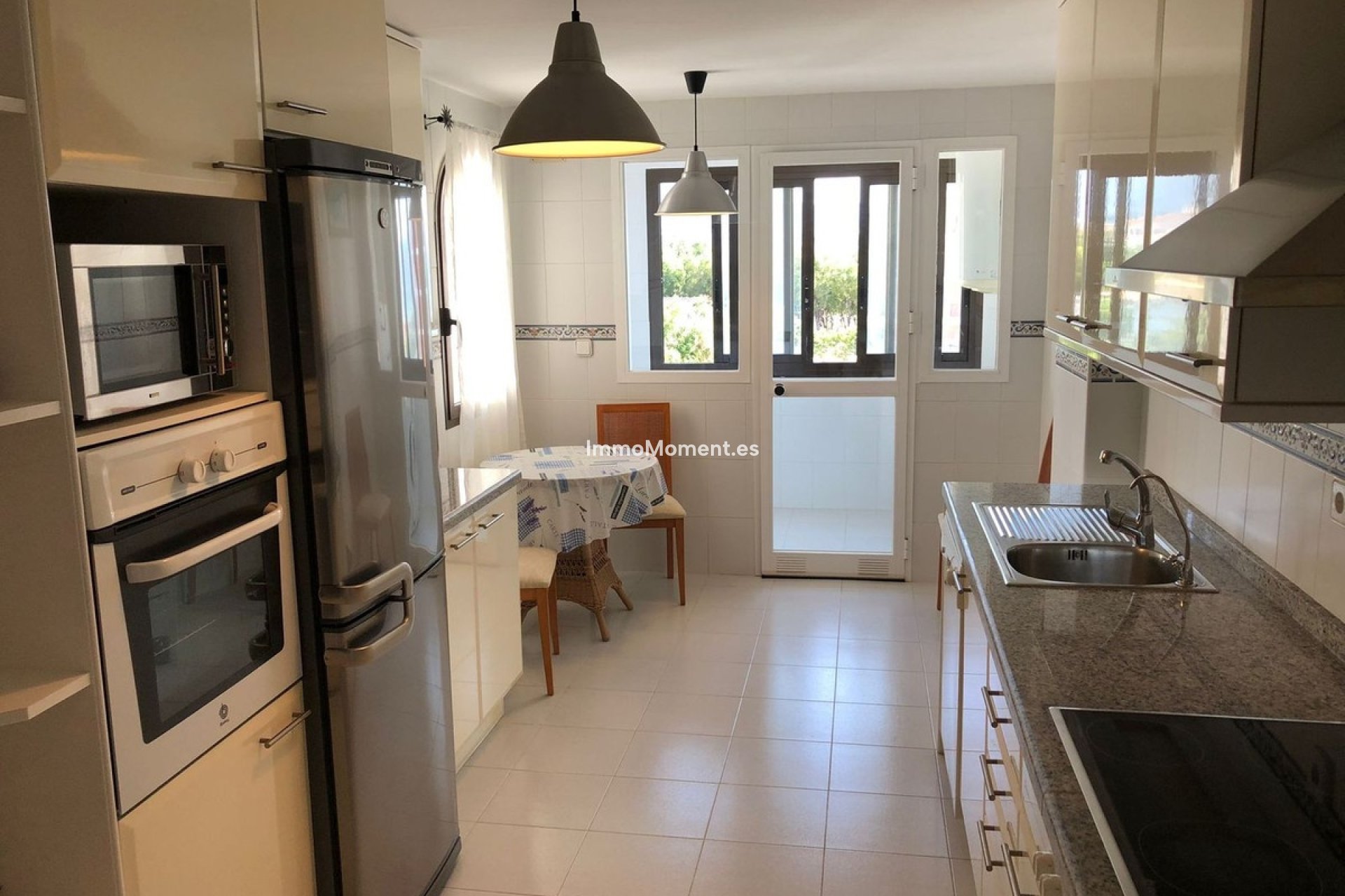 Revente - Appartement - Manilva - La Duquesa