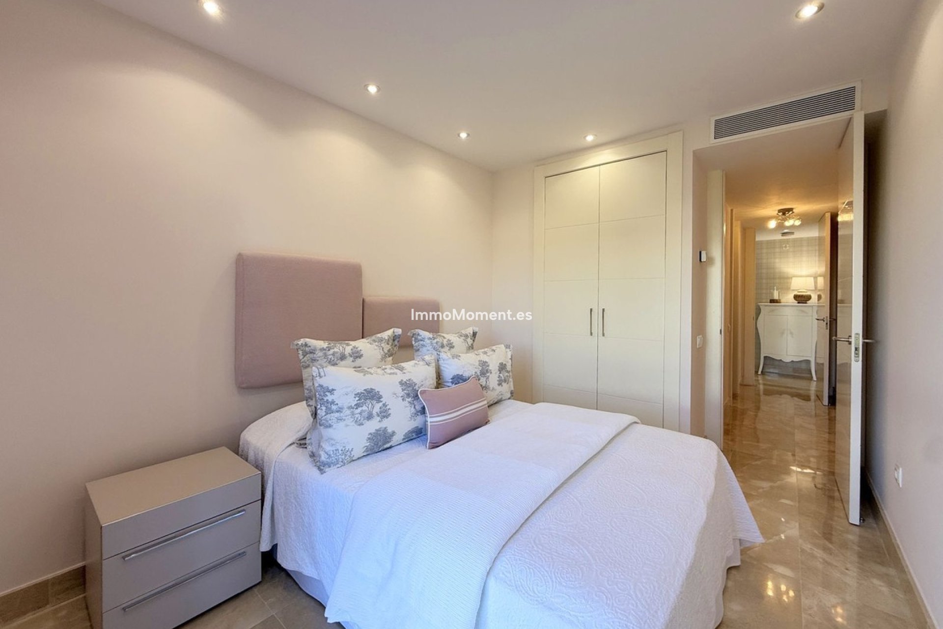 Revente - Appartement - Manilva - La Duquesa