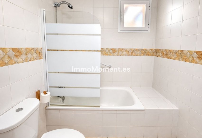 Revente - Appartement - Manilva - La Duquesa