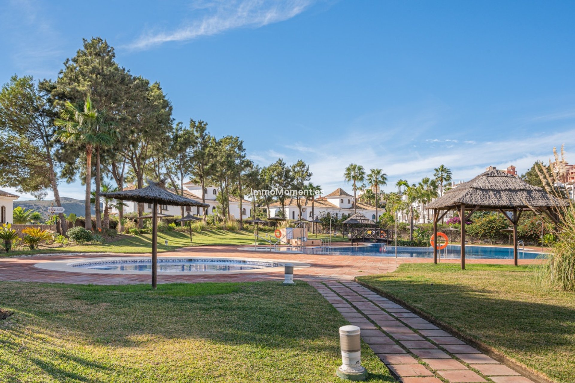 Revente - Appartement - Manilva - La Duquesa