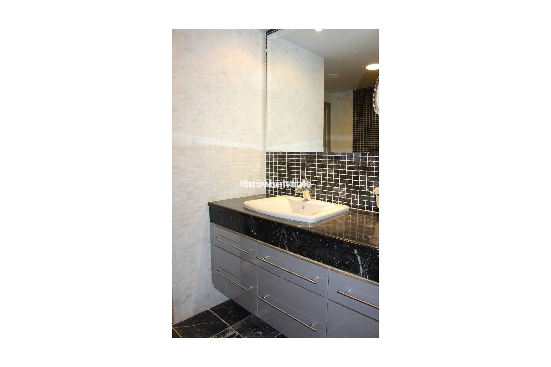 Revente - Appartement - Manilva