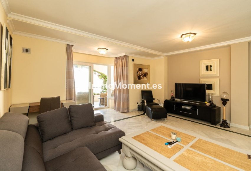 Revente - Appartement - Marbella - Elviria