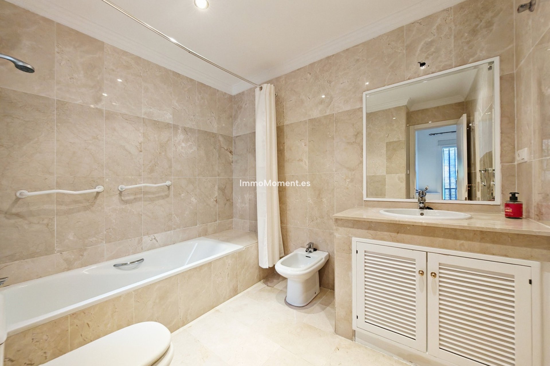 Revente - Appartement - Marbella - Elviria