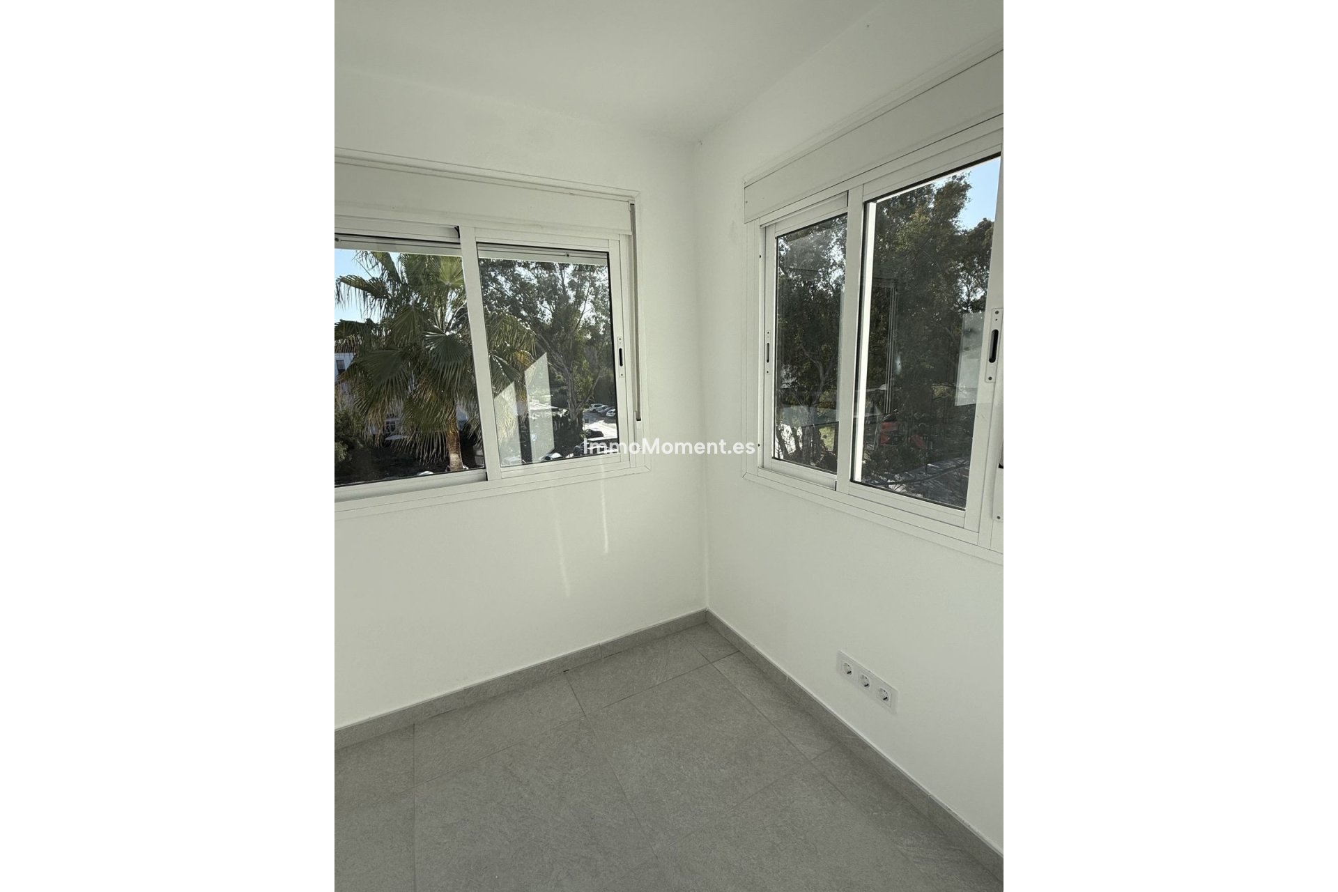 Revente - Appartement - Marbella - Elviria