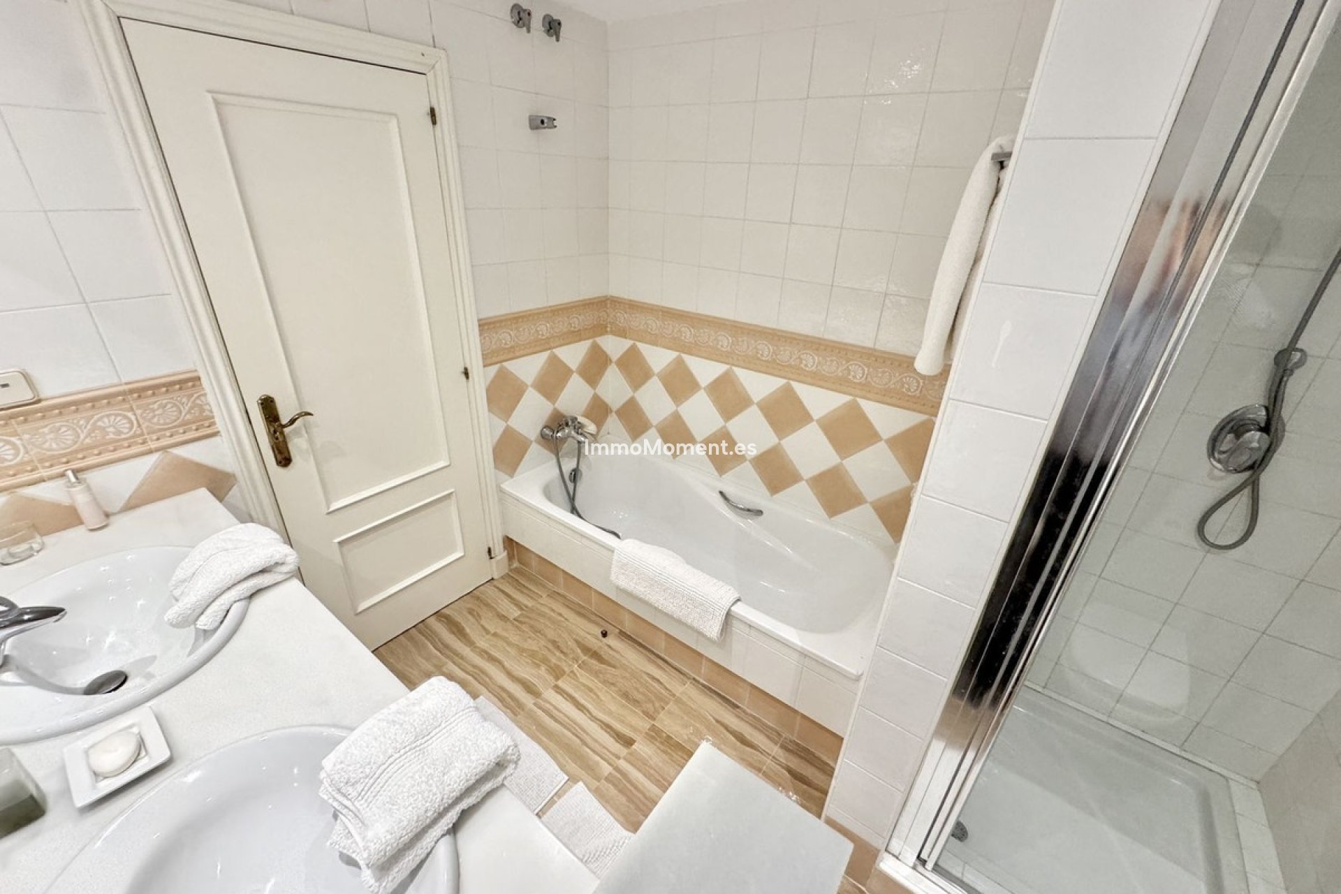 Revente - Appartement - Marbella - Elviria