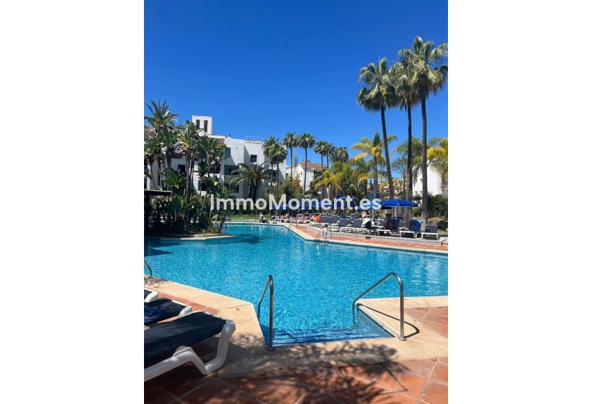Revente - Appartement - Marbella - Elviria