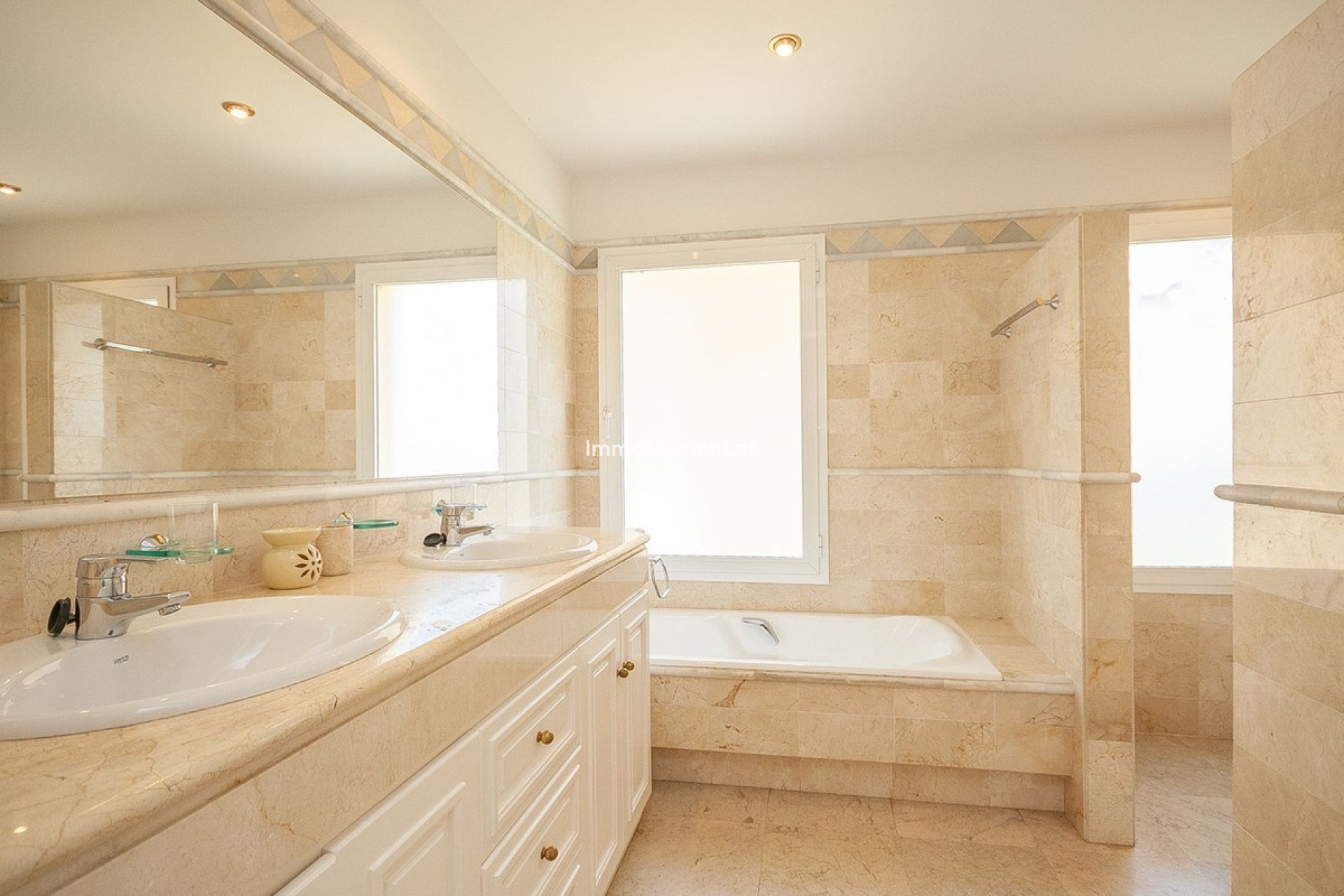 Revente - Appartement - Marbella - Elviria
