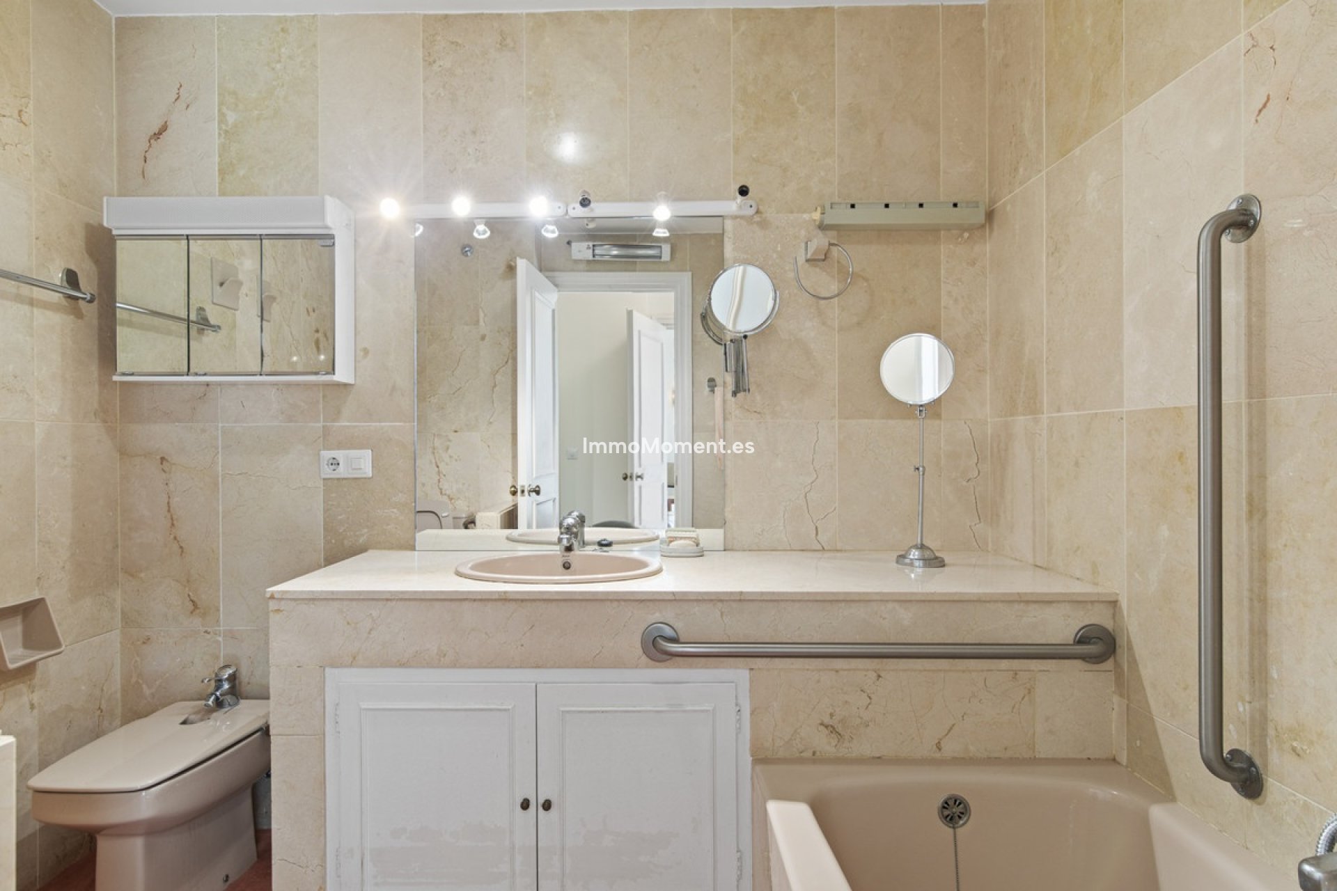 Revente - Appartement - Marbella - Guadalmina Alta