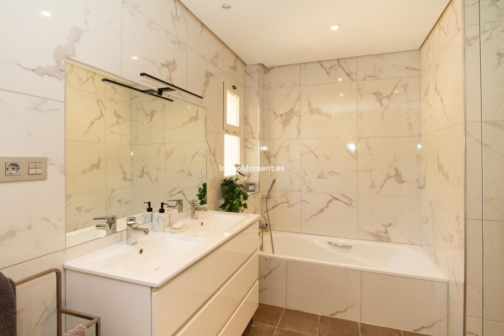 Revente - Appartement - Marbella - La Mairena