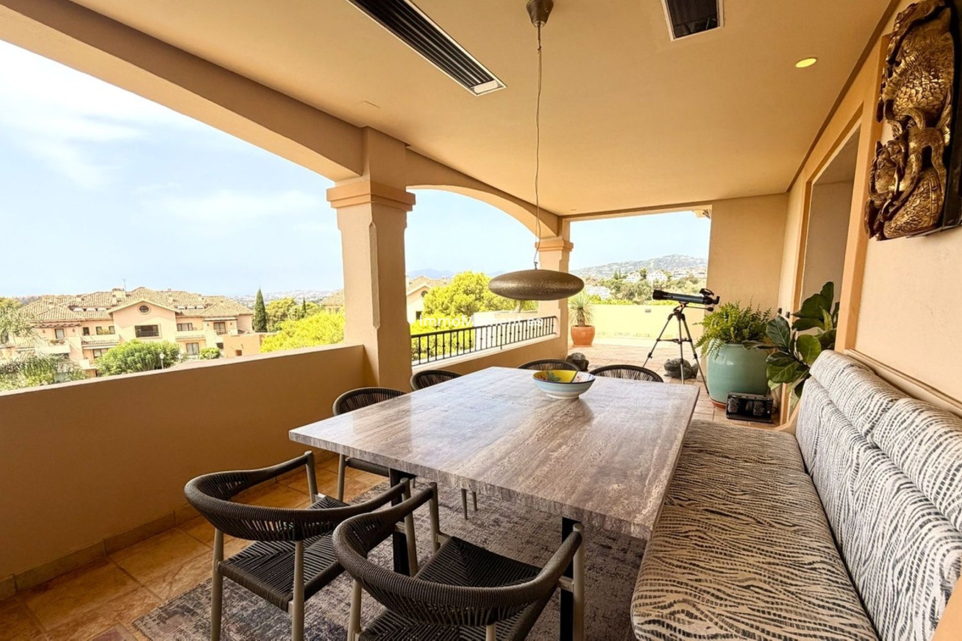 Revente - Appartement - Marbella - Nueva Andalucía
