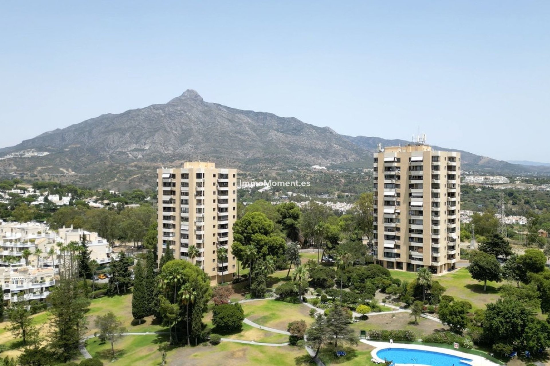 Revente - Appartement - Marbella - Nueva Andalucía
