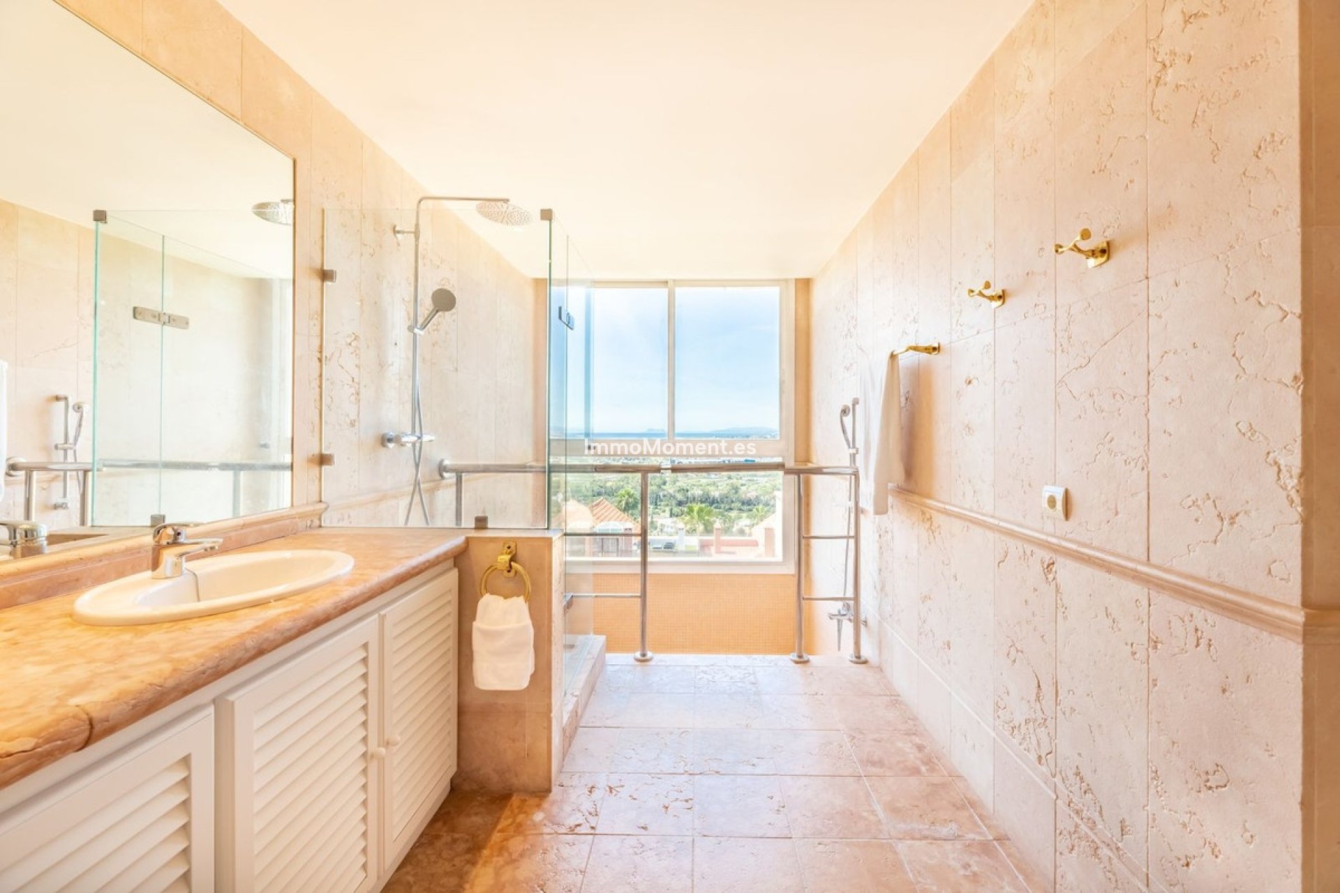 Revente - Appartement - Marbella - Nueva Andalucía