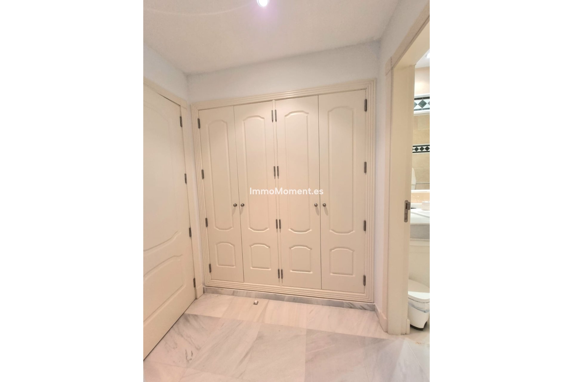 Revente - Appartement - Marbella - Nueva Andalucía