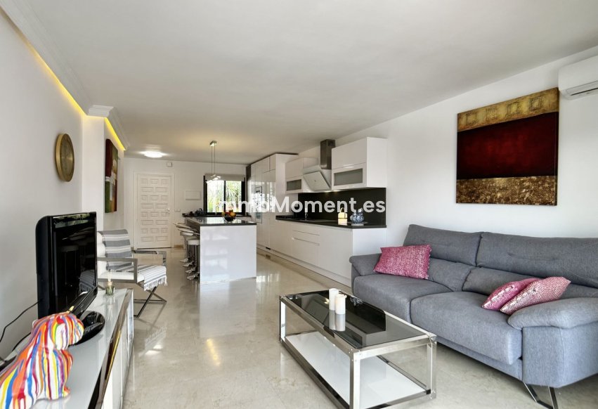 Revente - Appartement - Marbella - Nueva Andalucía