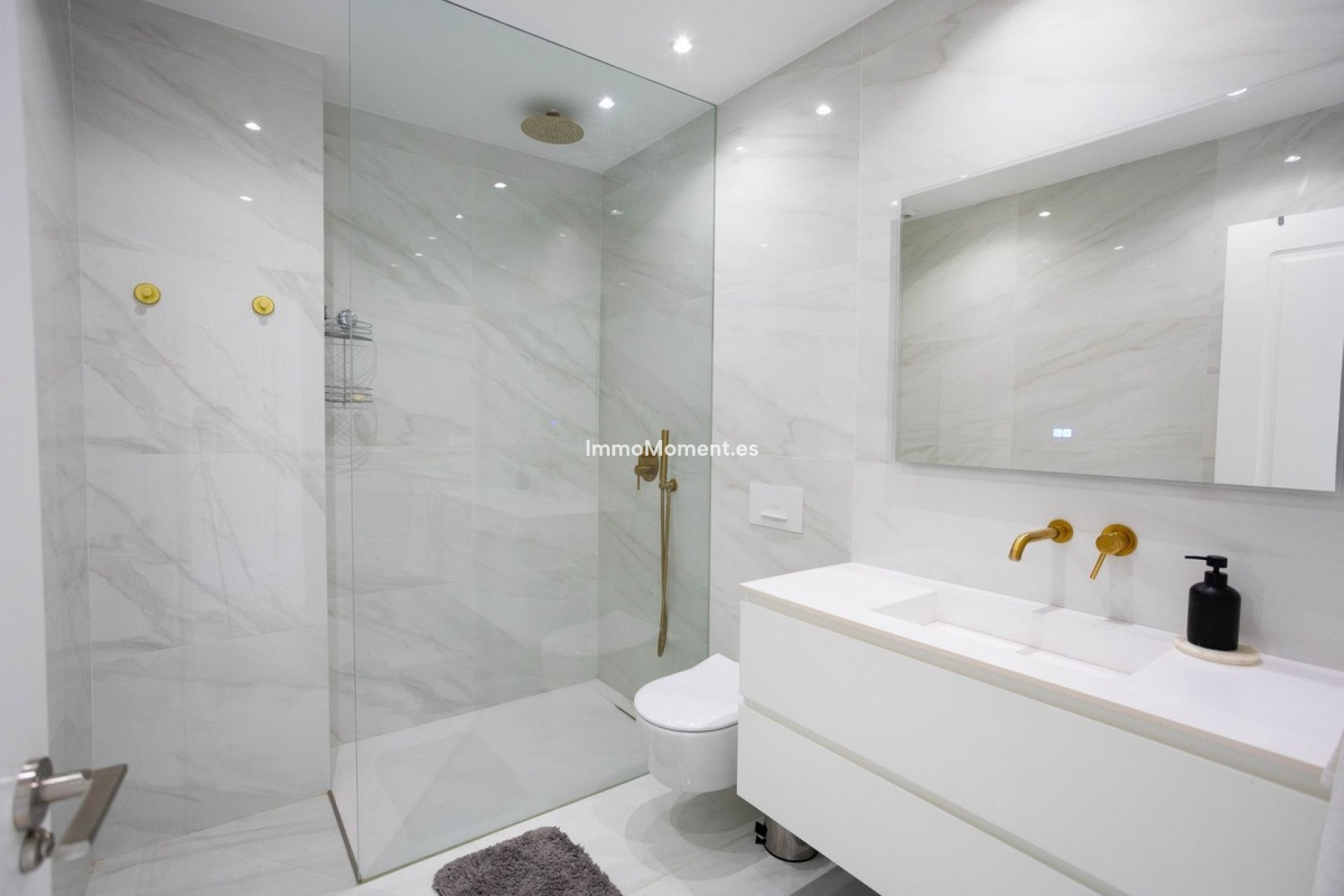 Revente - Appartement - Marbella - Nueva Andalucía